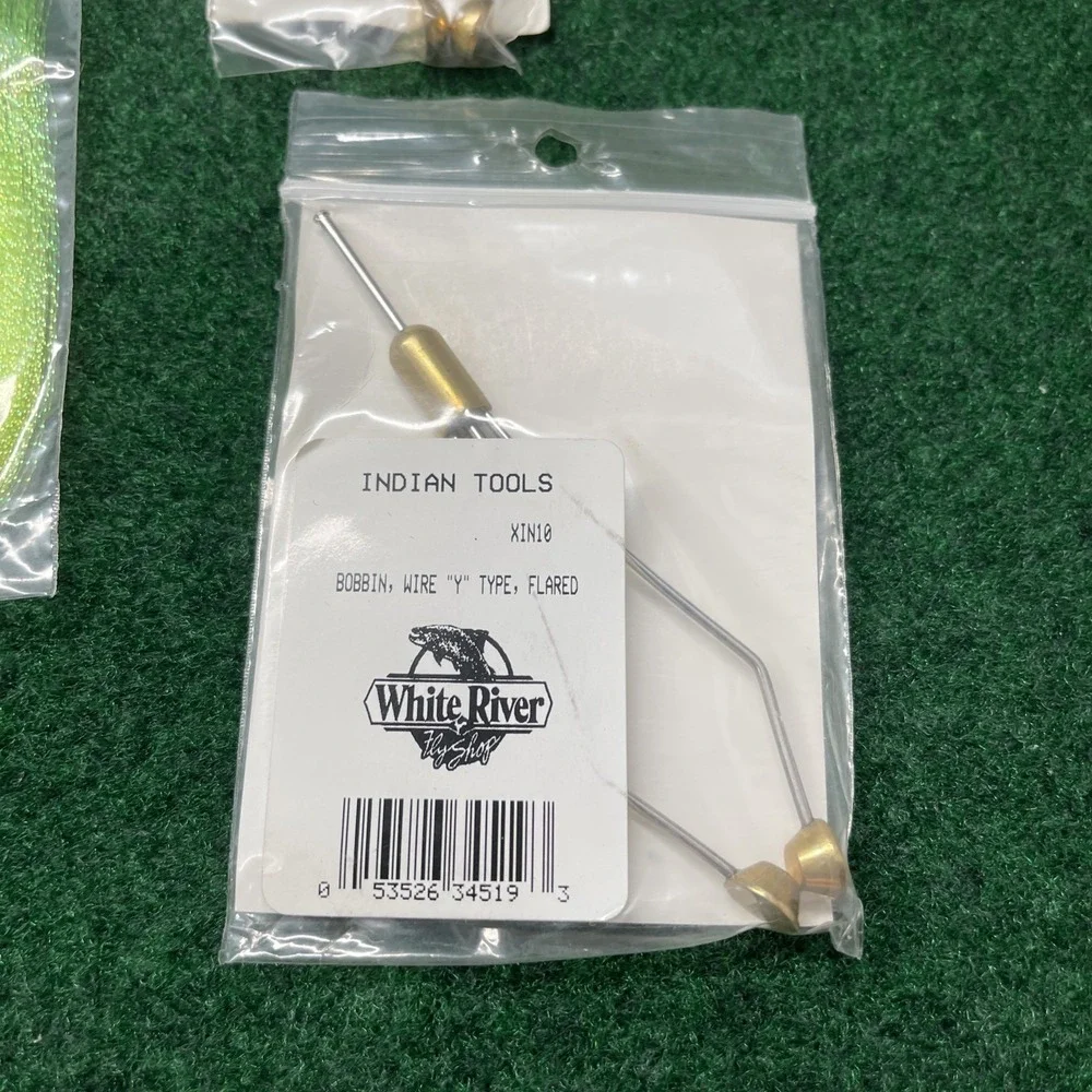 Sunrise Rotary Fly Tying Vise Kit w/ Tools, Hooks, Materials & Carrying Case